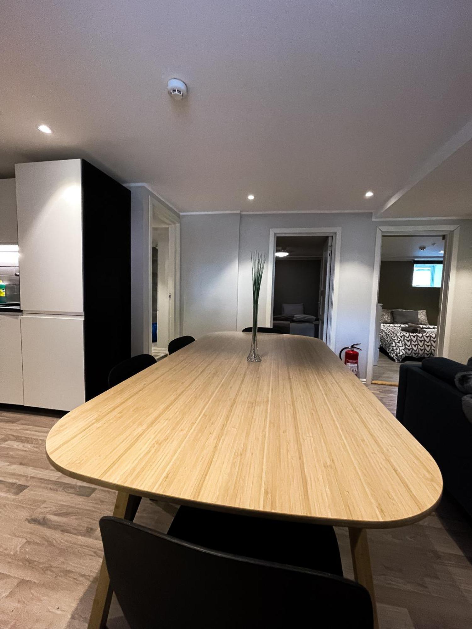 Modern Big 2 Bedroom Apartment Near Solsiden トロンハイム エクステリア 写真